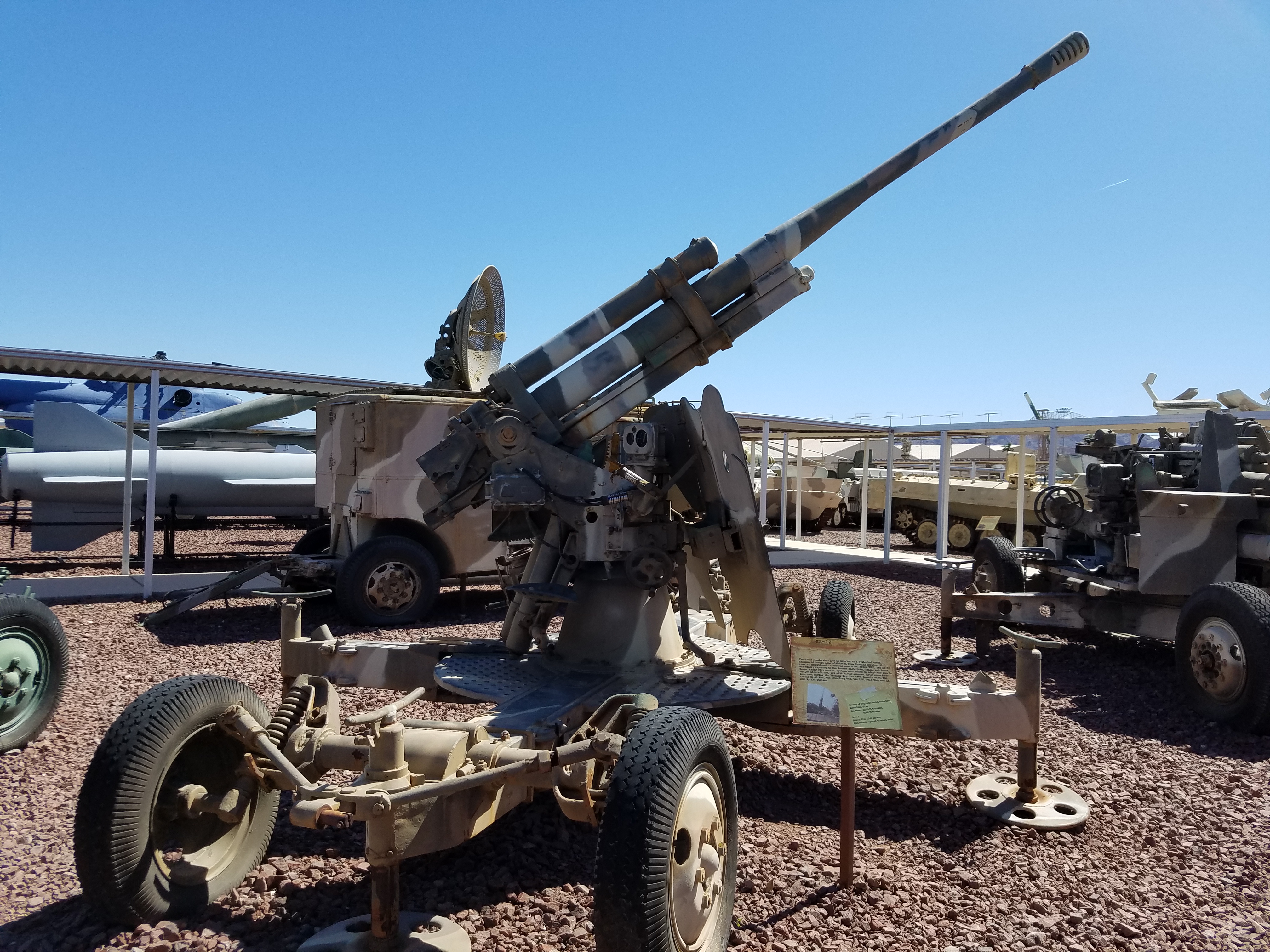 KS-12