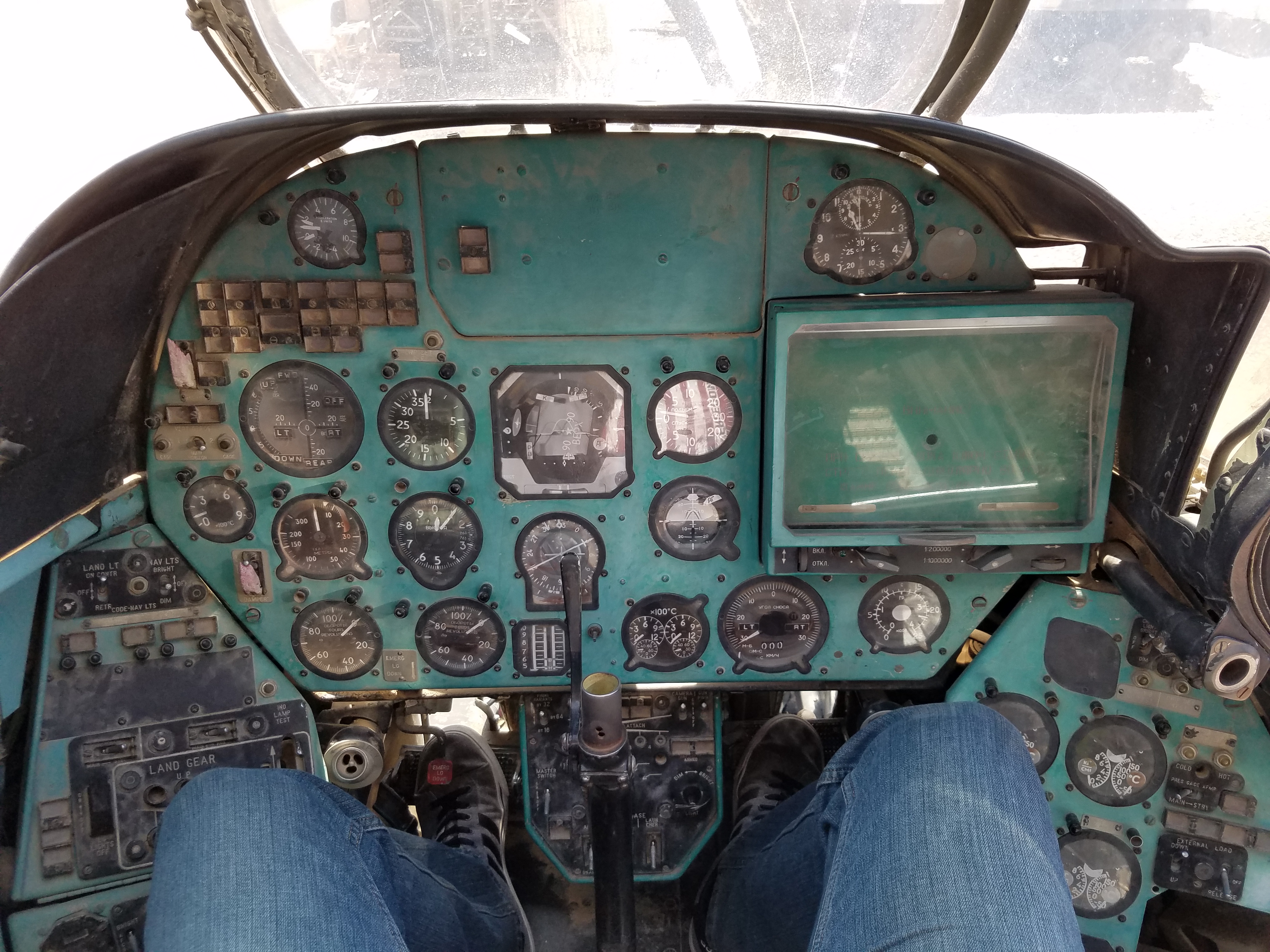 Mi-24 HIND