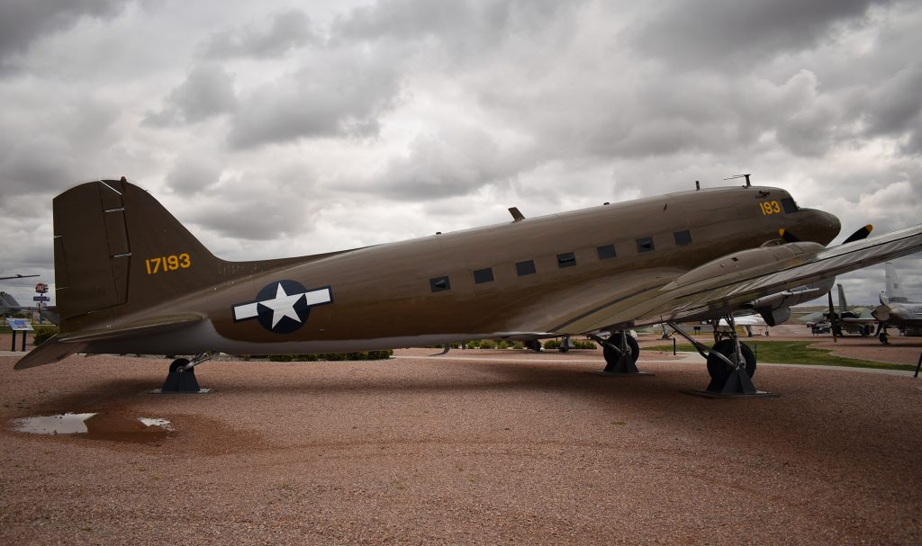 C-47 Skytrain/Dakota